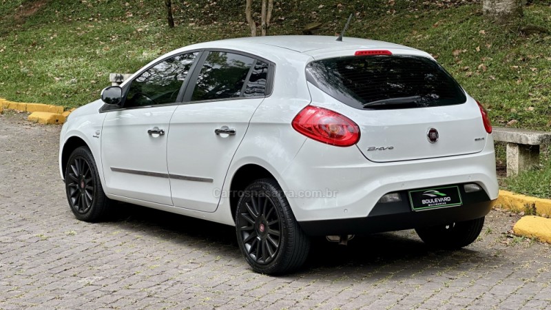 BRAVO 1.8 ABSOLUTE 16V FLEX 4P AUTOMATIZADO - 2013 - CAXIAS DO SUL