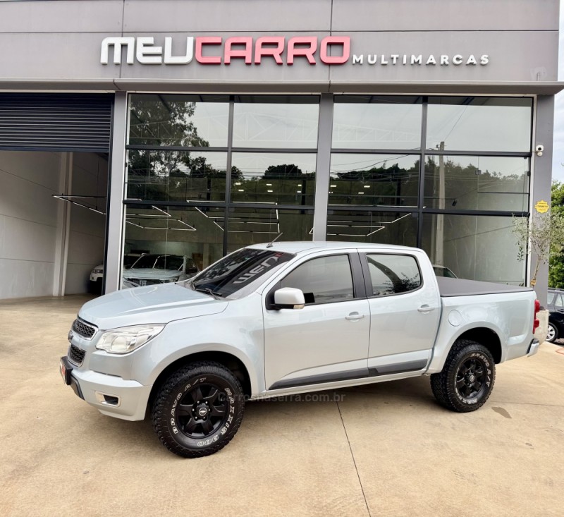 S10 2.4 LT 4X2 CD 8V FLEX 4P MANUAL - 2013 - LAJEADO