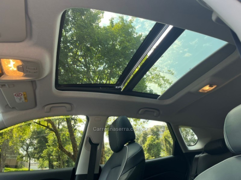 TRACKER 1.2 12V PREMIER TURBO FLEX 4P AUTOMÁTICO - 2025 - BENTO GONçALVES