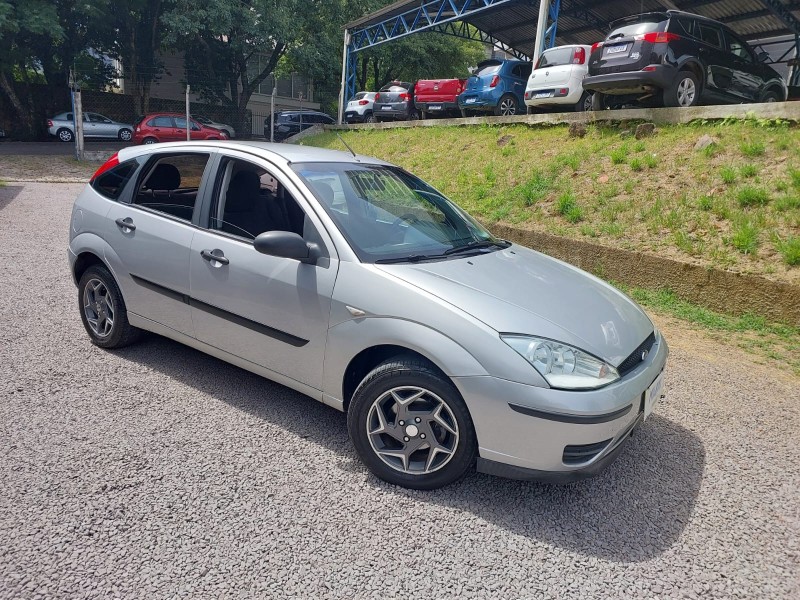 FOCUS 1.6 GL 8V FLEX 4P MANUAL - 2008 - BENTO GONçALVES