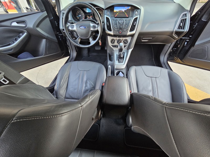 FOCUS 2.0 SE HATCH 16V FLEX 4P AUTO - 2014 - CAXIAS DO SUL
