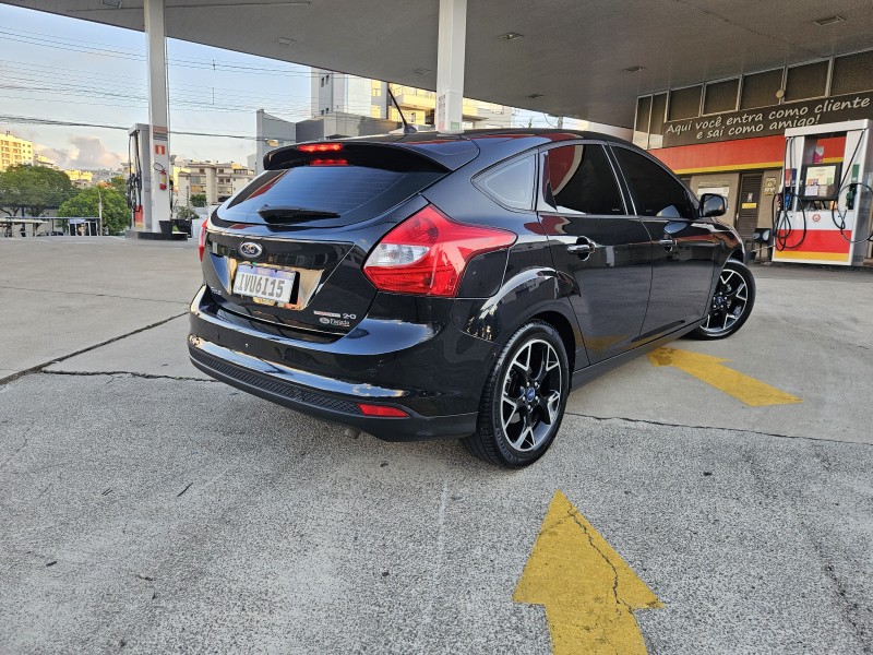 FOCUS 2.0 SE HATCH 16V FLEX 4P AUTO - 2014 - CAXIAS DO SUL