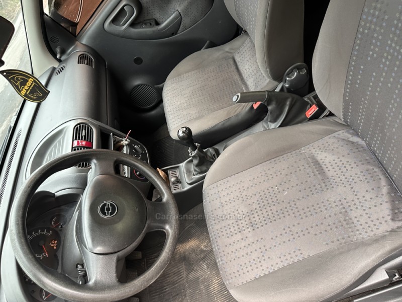 CORSA 1.4 MPFI MAXX 8V FLEX 4P MANUAL - 2010 - CAXIAS DO SUL