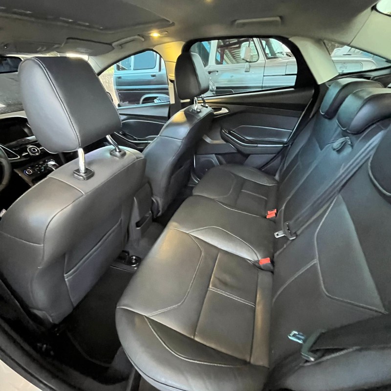 FOCUS 2.0 TITANIUM PLUS SEDAN 16V FLEX 4P AUTOMÁTICO - 2016 - CAXIAS DO SUL