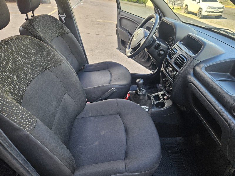 CLIO 1.0 AUTHENTIQUE 16V HI-FLEX 4P MANUAL - 2014 - CAXIAS DO SUL