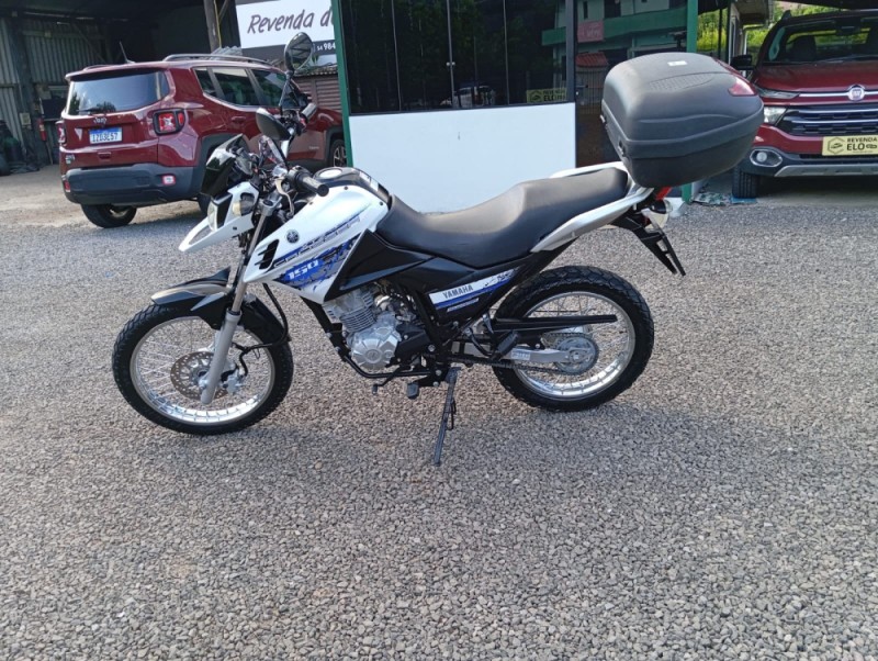 XTZ 150 CROSSER E - 2015 - PICADA CAFé