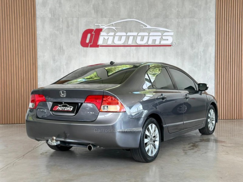 CIVIC 1.8 LXL 16V FLEX 4P MANUAL - 2011 - NOVO HAMBURGO