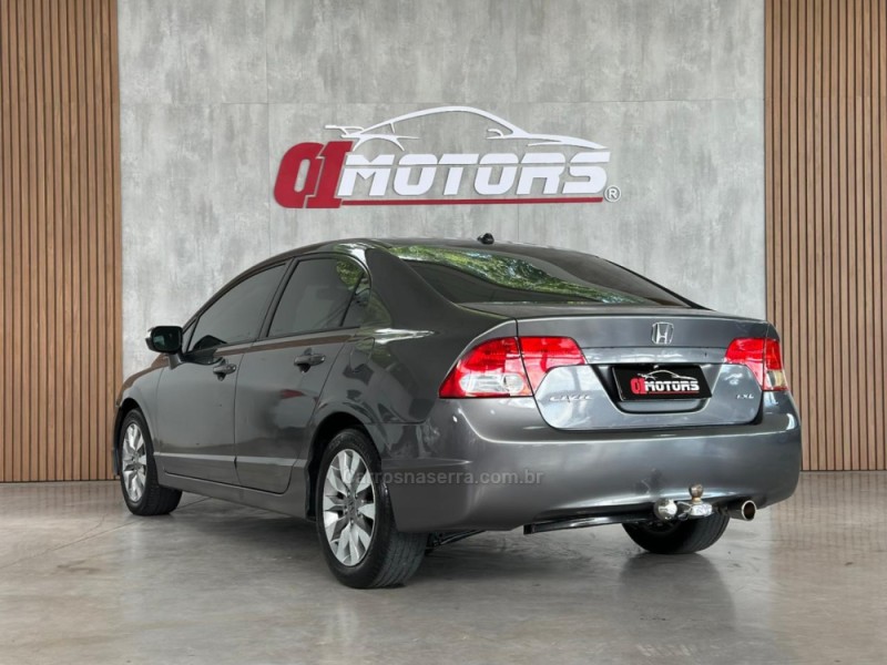 CIVIC 1.8 LXL 16V FLEX 4P MANUAL - 2011 - NOVO HAMBURGO