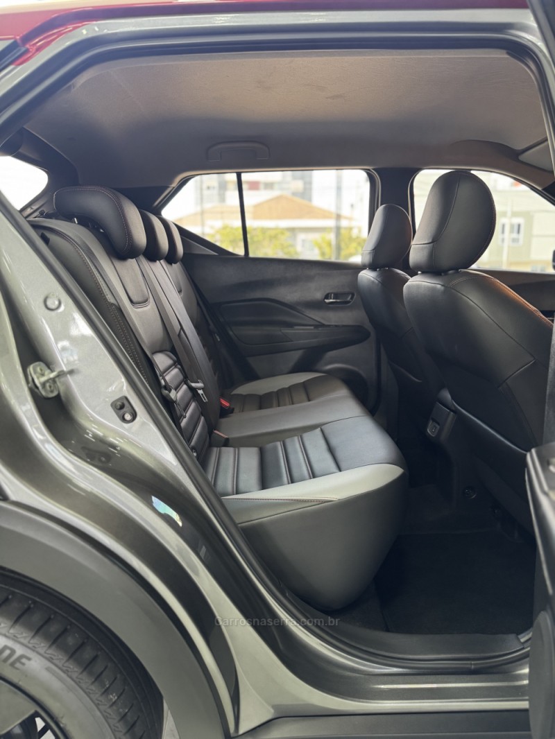 KICKS 1.6 XPLAY 16V FLEX 4P AUTOMÁTICO - 2023 - CAXIAS DO SUL