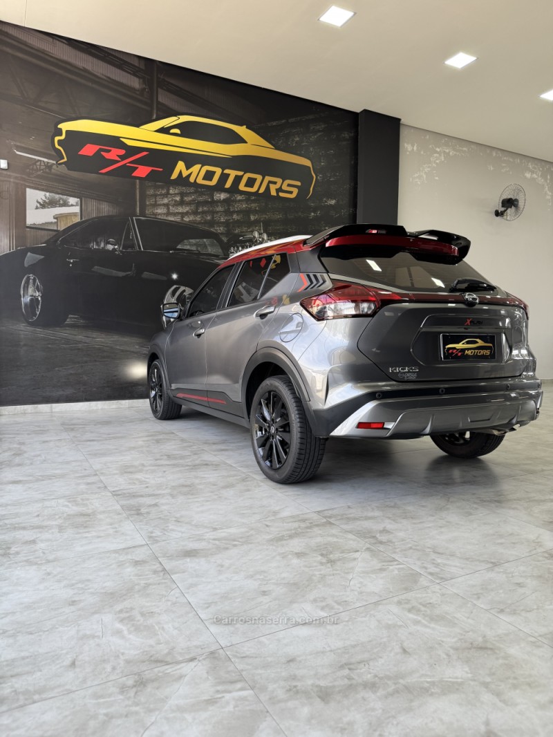 KICKS 1.6 XPLAY 16V FLEX 4P AUTOMÁTICO - 2023 - CAXIAS DO SUL