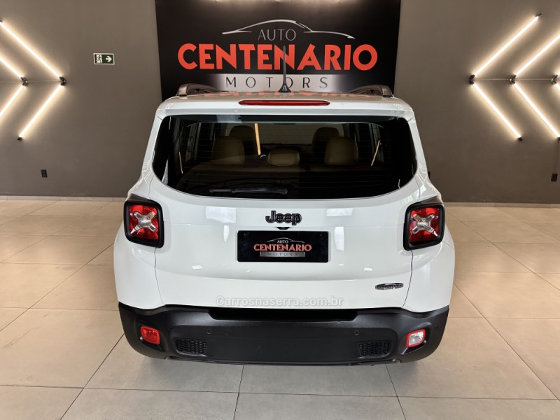 RENEGADE 1.8 16V FLEX LONGITUDE 4P AUTOMÁTICO - 2016 - SAPIRANGA