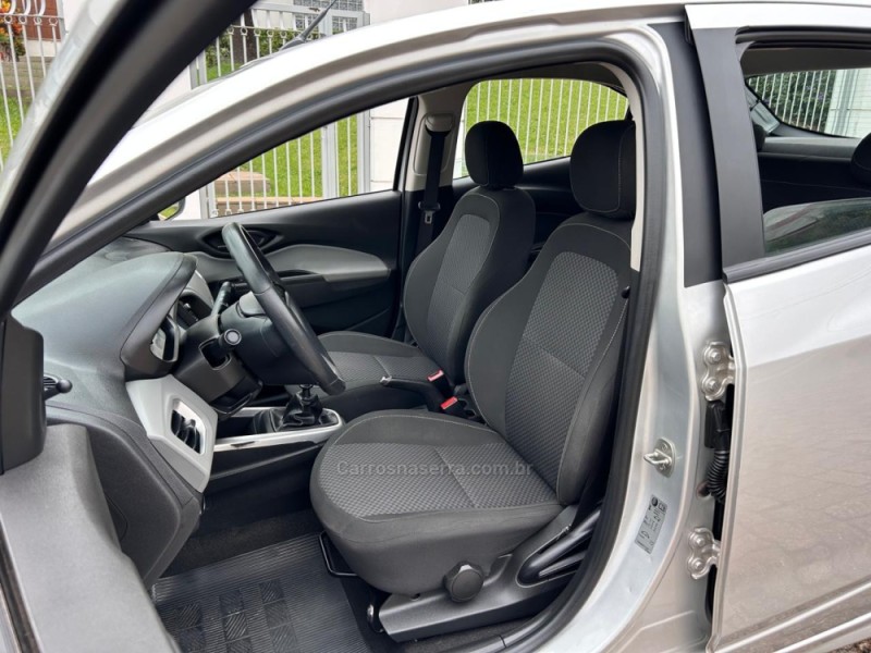 ONIX 1.4 MPFI LT 8V FLEX 4P MANUAL - 2018 - VENâNCIO AIRES