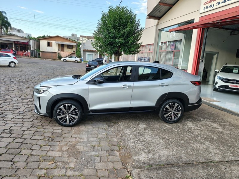 fastback 1.0 audace 200 turbo flex 4p automatico 2024 guapore