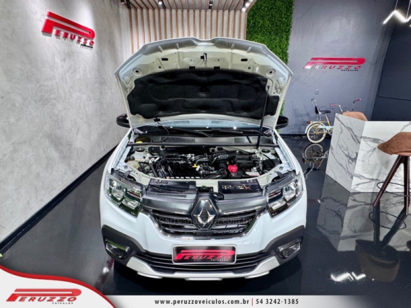 SANDERO 1.6 STEPWAY 16V FLEX 4P MANUAL - 2023 - NOVA PRATA