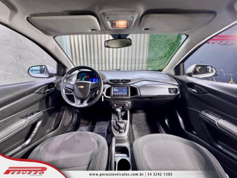 ONIX 1.4 MPFI LTZ 8V FLEX 4P MANUAL - 2015 - NOVA PRATA