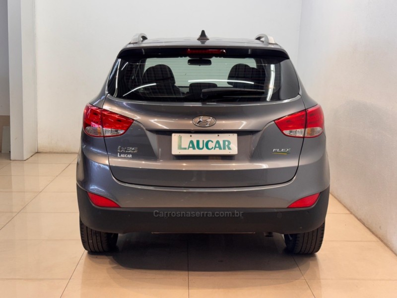 IX35 2.0 GL 4X2 16V FLEX 4P AUTOMÁTICO - 2018 - CASCA