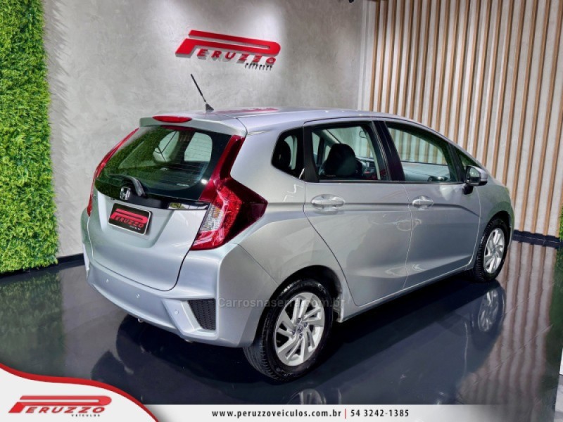 FIT 1.5 LX 16V FLEX 4P MANUAL - 2015 - NOVA PRATA