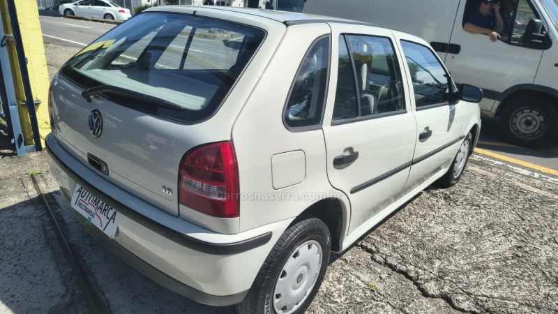 GOL 1.6 MI 8V GASOLINA 4P MANUAL G.III - 2000 - CAXIAS DO SUL
