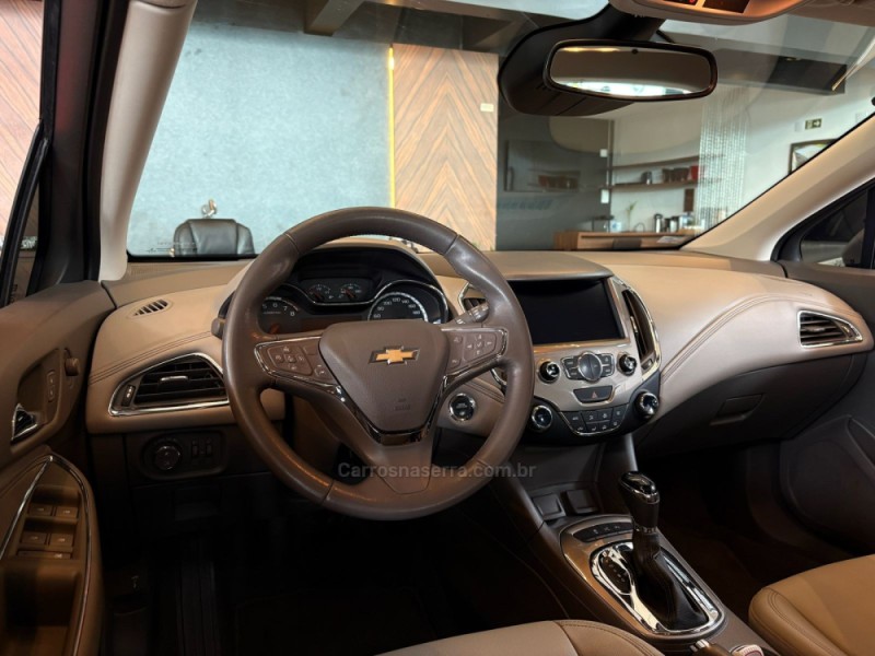 CRUZE 1.4 TURBO LTZ II SPORT HATCH 16V FLEX 4P AUTOMÁTICO - 2018 - CAMPO BOM