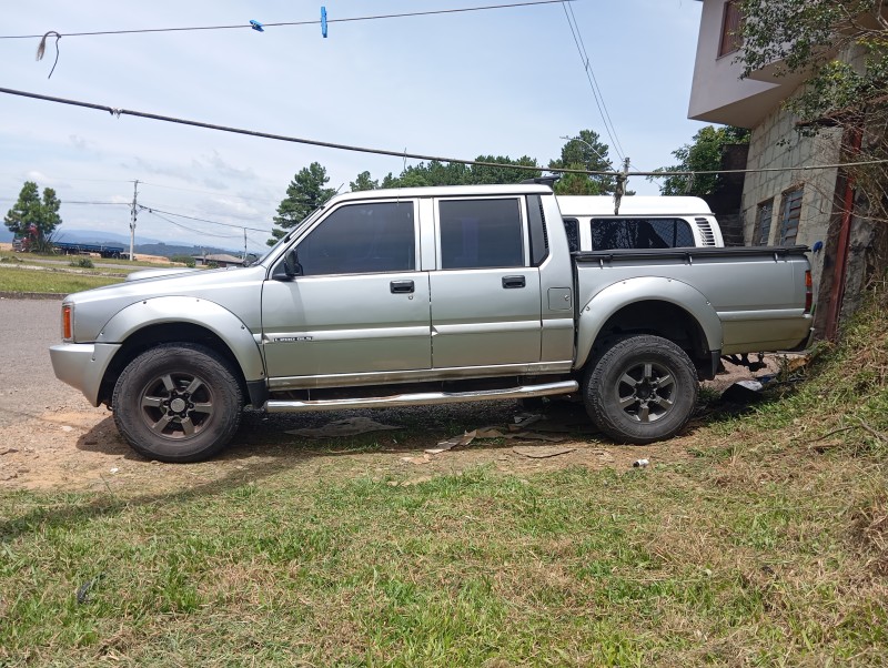 L200 2.5 4X4 CD 8V TURBO DIESEL 4P MANUAL