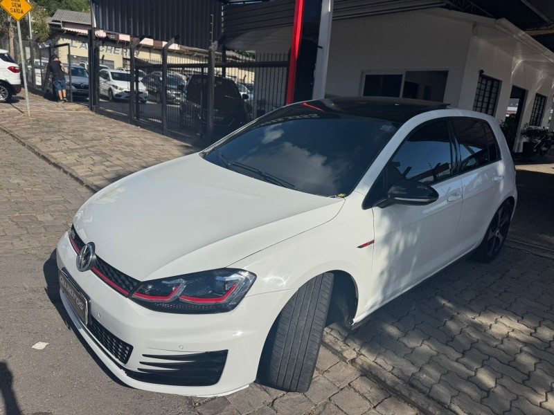 GOLF 2.0 TSI GTI 16V TURBO GASOLINA 4P AUTOMÁTICO - 2016 - CAXIAS DO SUL