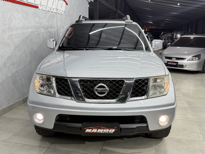 FRONTIER 2.5 LE 4X4 CD TURBO ELETRONIC DIESEL 4P AUTOMÁTICO - 2009 - SAPIRANGA
