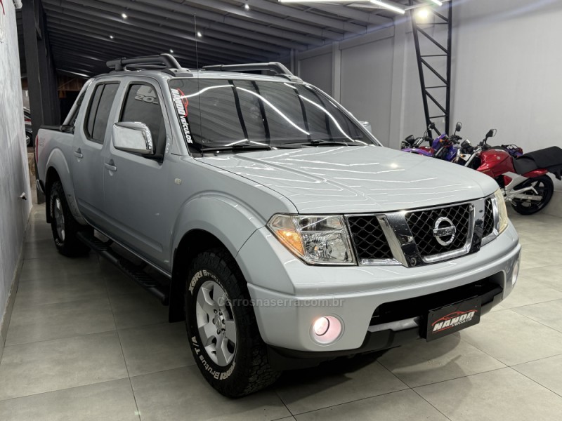FRONTIER 2.5 LE 4X4 CD TURBO ELETRONIC DIESEL 4P AUTOMÁTICO - 2009 - SAPIRANGA
