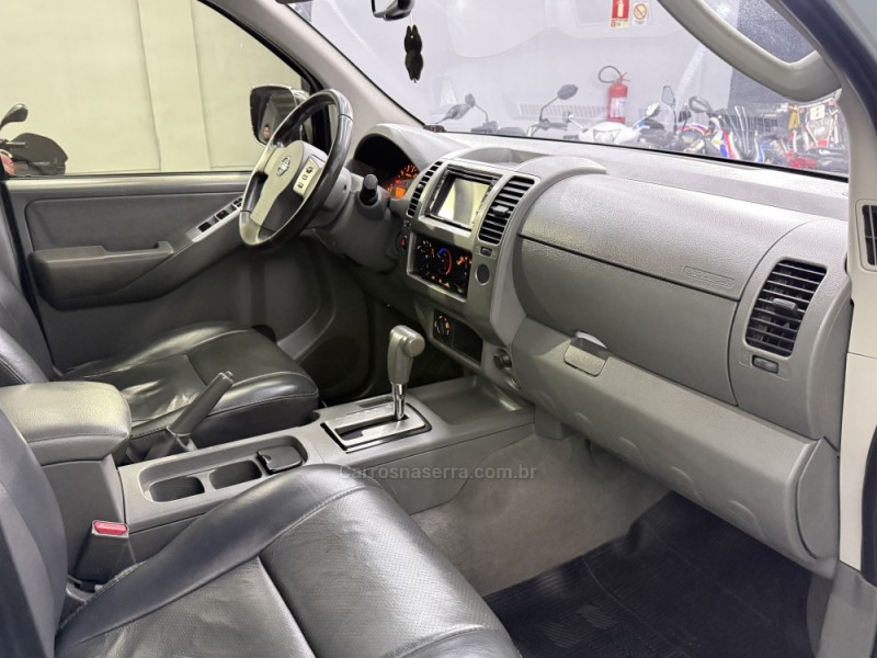 FRONTIER 2.5 LE 4X4 CD TURBO ELETRONIC DIESEL 4P AUTOMÁTICO - 2009 - SAPIRANGA