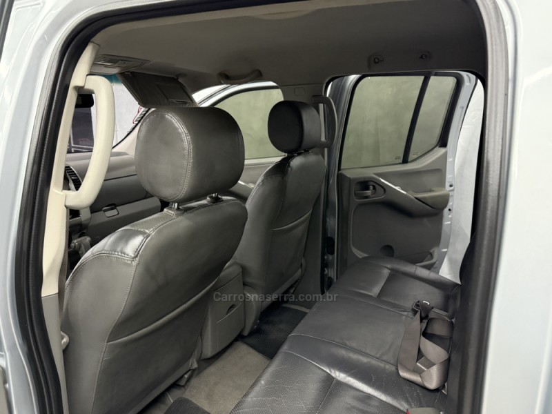 FRONTIER 2.5 LE 4X4 CD TURBO ELETRONIC DIESEL 4P AUTOMÁTICO - 2009 - SAPIRANGA
