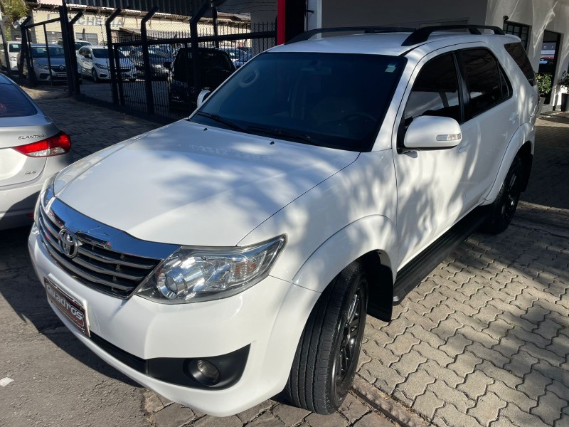 HILUX SW4 2.7 SR 4X2 16V FLEX 4P AUTOMÁTICO - 2015 - CAXIAS DO SUL