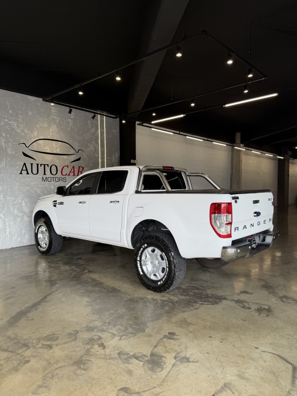 RANGER 2.3 XLT 16V 4X2 CD GASOLINA 4P MANUAL - 2017 - CAXIAS DO SUL
