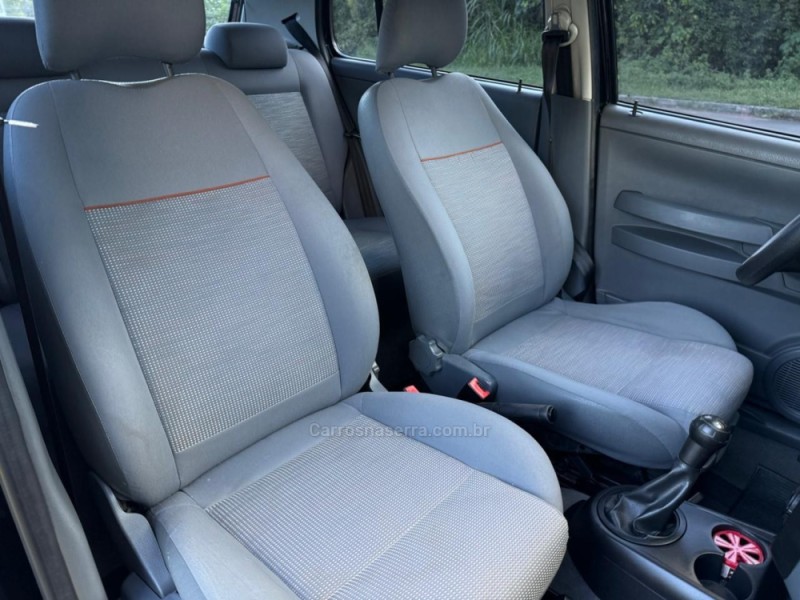 FOX 1.6 MI PLUS 8V FLEX 4P MANUAL - 2008 - IVOTI