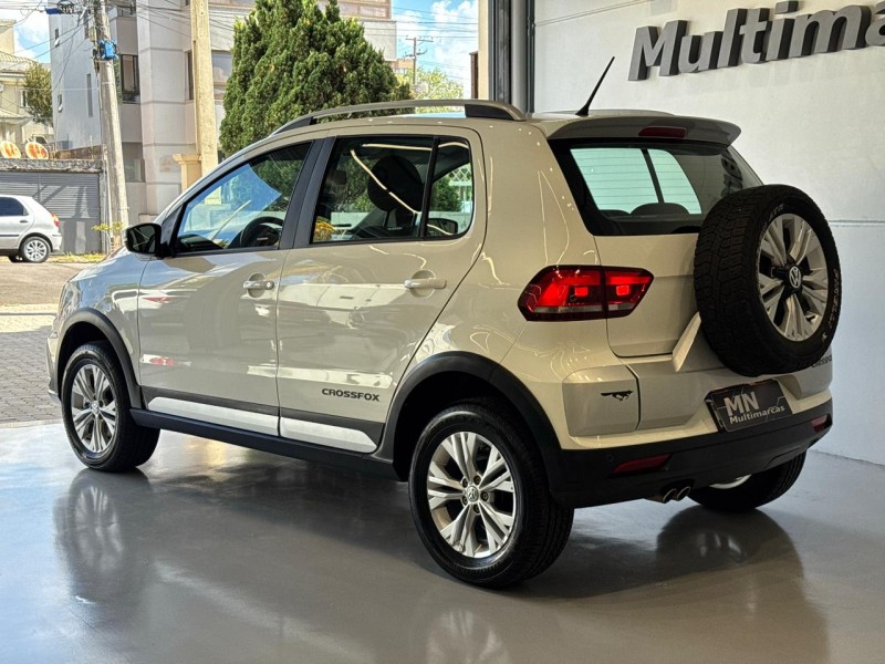 CROSSFOX 1.6 MSI FLEX 16V 4P MANUAL - 2017 - BENTO GONçALVES