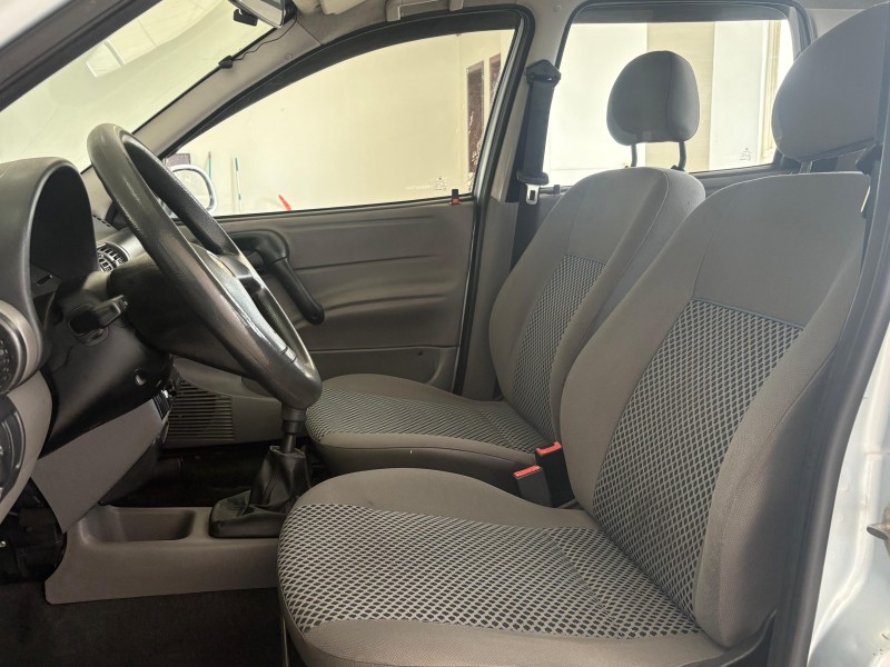 CLASSIC 1.0 VHC LS 8V FLEX 4P MANUAL - 2011 - BENTO GONçALVES