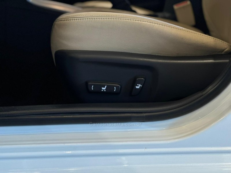 COROLLA 2.0 ALTIS 16V FLEX 4P AUTOMÁTICO - 2018 - CAXIAS DO SUL