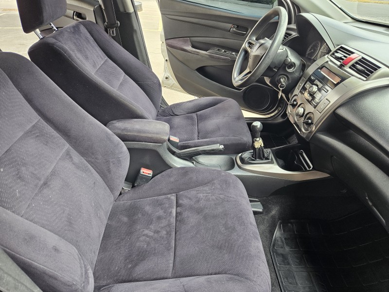 CITY 1.5 LX 16V FLEX 4P MANUAL - 2013 - CAXIAS DO SUL