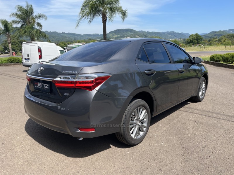 COROLLA 1.8 GLI UPPER 16V FLEX 4P AUTOMÁTICO - 2018 - BOM PRINCíPIO