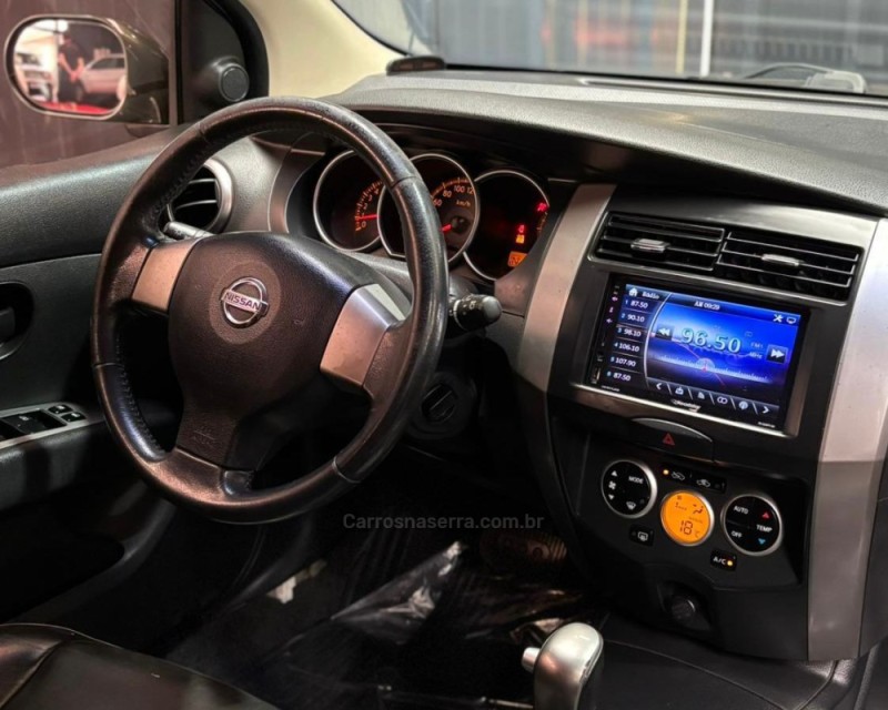 LIVINA 1.8 SL X-GEAR 16V FLEX 4P AUTOMÁTICO - 2012 - VACARIA