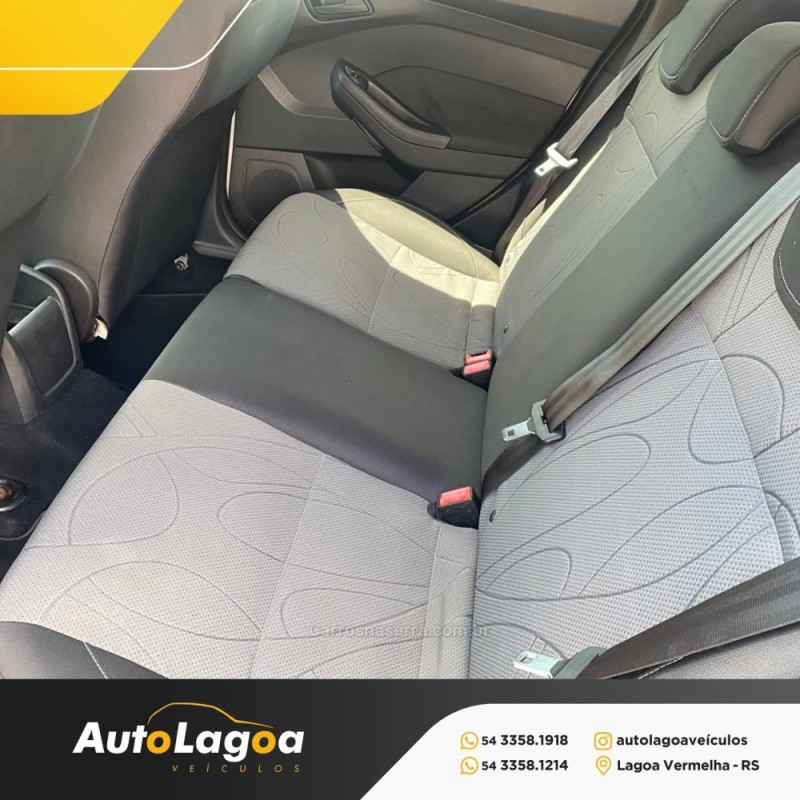 FOCUS 1.6 S 16V FLEX 4P MANUAL - 2015 - LAGOA VERMELHA