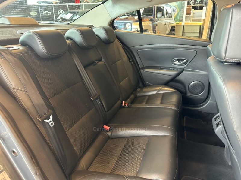 FLUENCE 2.0 DYNAMIQUE 16V FLEX 4P MANUAL - 2011 - CAXIAS DO SUL