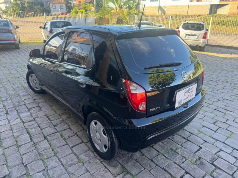 CELTA 1.0 MPFI SPIRIT 8V FLEX 4P MANUAL - 2010 - SãO MARCOS