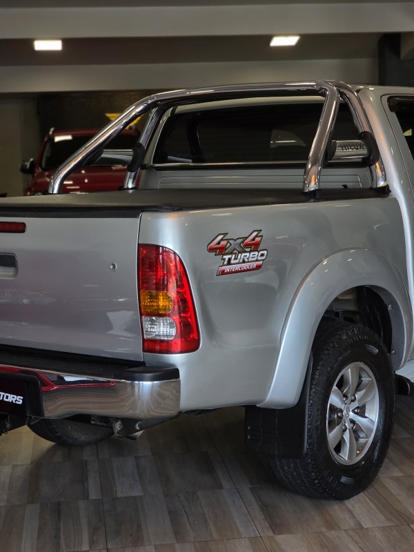 HILUX 3.0 SRV 4X4 CD 16V TURBO INTERCOOLER DIESEL 4P AUTOMÁTICO - 2009 - CAXIAS DO SUL