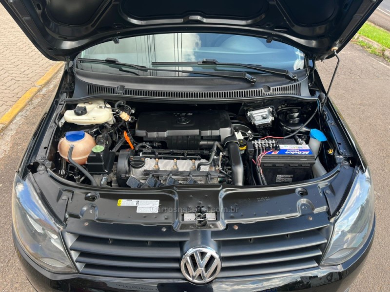 FOX 1.0 MI 8V FLEX 4P MANUAL - 2014 - DOIS IRMãOS