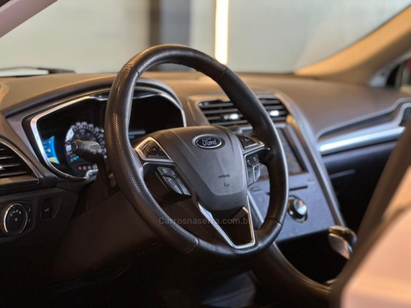 FUSION 2.0 TITANIUM GTDI ECOBOOST AWD AUTOMÁTICO - 2014 - CAXIAS DO SUL