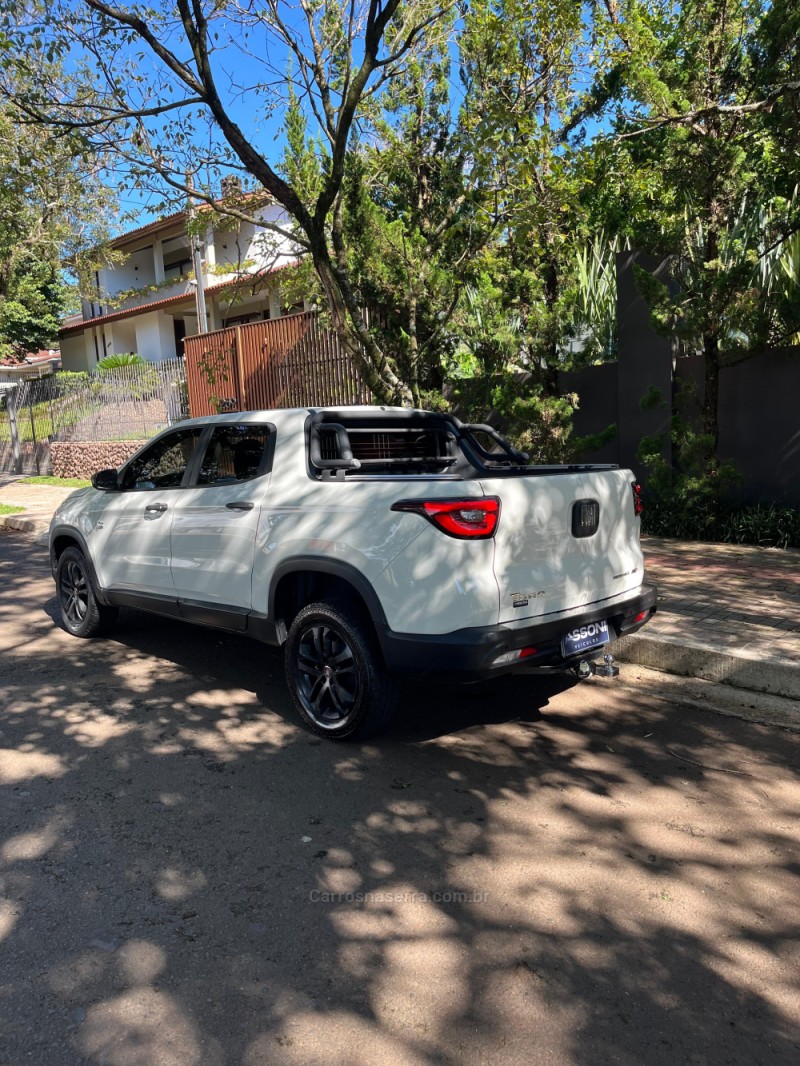 TORO 2.0 16V ENDURANCE TURBO DIESEL 4P AUTOMÁTICO - 2020 - ERECHIM