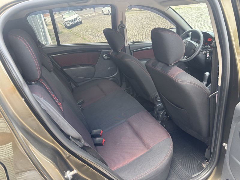 SANDERO 1.6 STEPWAY 16V FLEX 4P MANUAL - 2013 - CAXIAS DO SUL