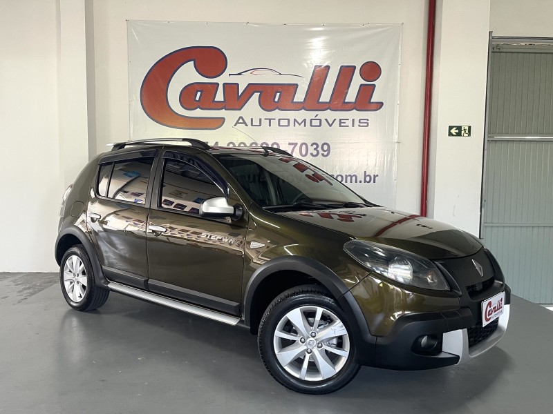 SANDERO 1.6 STEPWAY 16V FLEX 4P MANUAL - 2013 - CAXIAS DO SUL