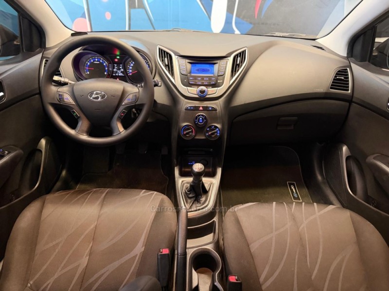HB20 1.0 COMFORT PLUS 12V FLEX 4P MANUAL - 2015 - NOVO HAMBURGO