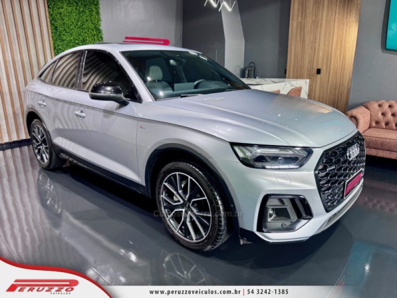 Q5 2.0 SPORTBACK S-LINE BLACK QUATTRO GASOLINA 4P AUTOMÁTICA - 2022 - NOVA PRATA