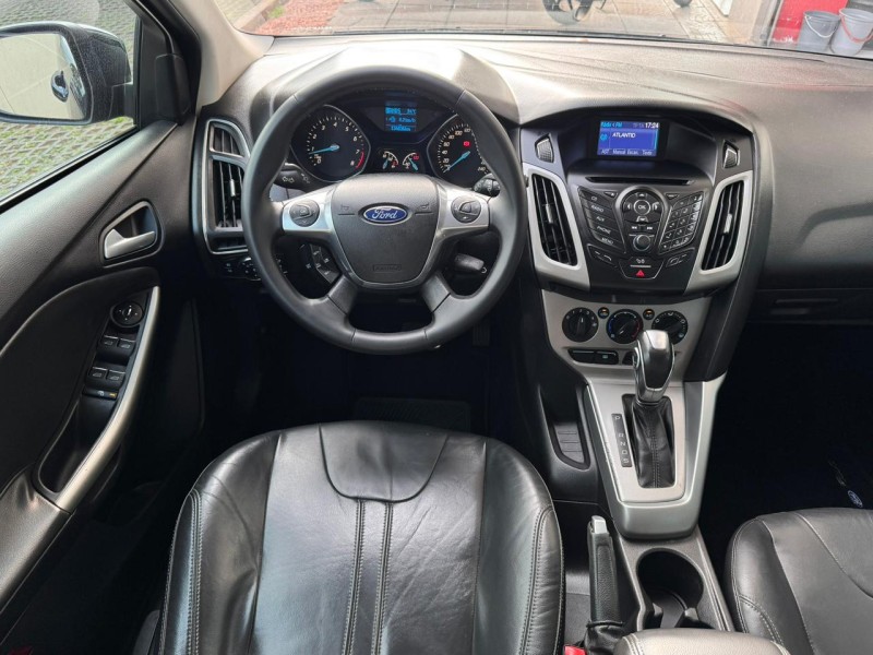 FOCUS 2.0 SE HATCH 16V FLEX 4P AUTO - 2015 - CAXIAS DO SUL